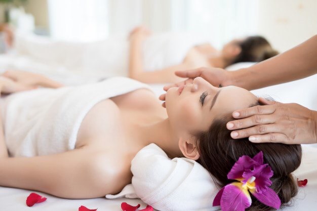 ĐÀO TẠO NGHỀ ĐIỀU DƯỠNG - LÀM ĐẸP